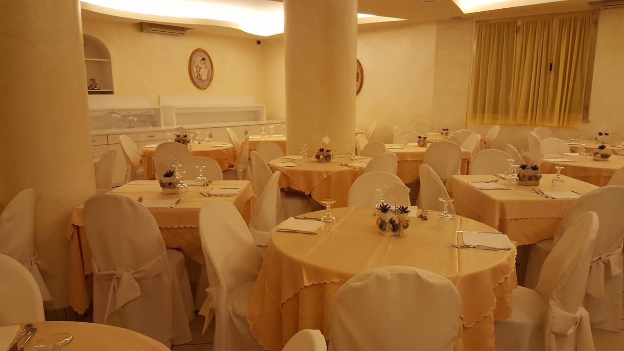 Hotel Gioiosa Cesenatico Eksteriør billede