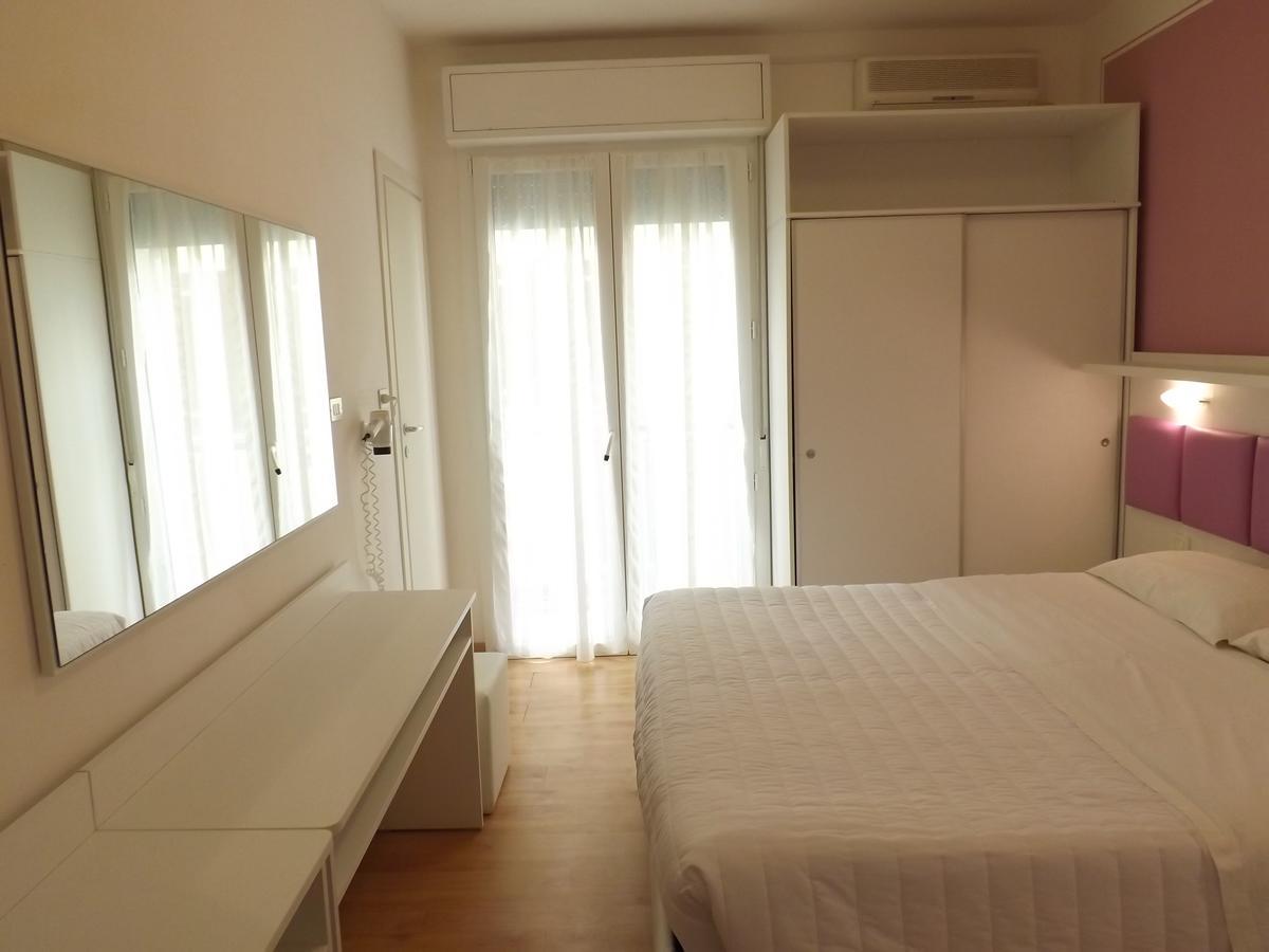 Hotel Gioiosa Cesenatico Eksteriør billede